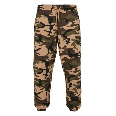 Pánské tepláky Urban Classics Basic Camo Sweatpants 2.0 - maskáčové 76280172