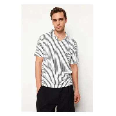 Trendyol Navy Blue Regular/Normal Cut Striped Textured Polo Neck T 91284469