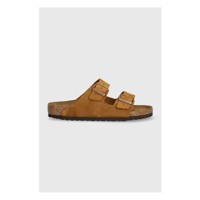 Semišové pantofle Birkenstock Arizona pánské, hnědá barva, 1027082 89169264