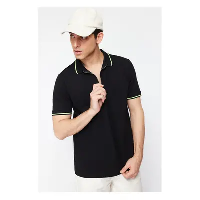 Trendyol Černé Regular / Regular Fit Zip Detailní Polo Neck tričko 59408400