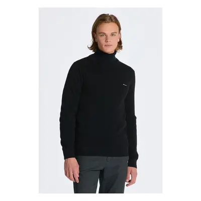 SVETR GANT COTTON PIQUE C-NECK BLACK 84606105