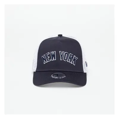 Kšiltovka New Era New York Yankees Team Script Trucker Cap Navy/ Optic 87318939