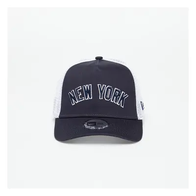 Kšiltovka New Era New York Yankees Team Script Trucker Cap Navy/ Optic 84390523