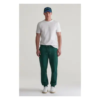 TEPLÁKY GANT REG TONAL SHIELD SWEATPANTS TARTAN GREEN 97832499