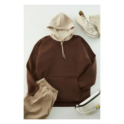 Trendyol Brown Oversize/Wide Cut Hooded Printed Fleece/Warm Sweatshirt 99163241