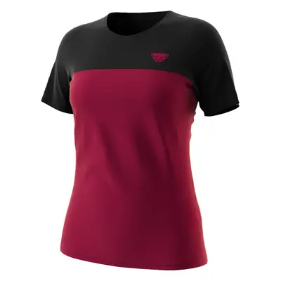 Triko Dynafit Traverse S-Tech W S/S TEE beet red 2023 Barva: řepová / černá