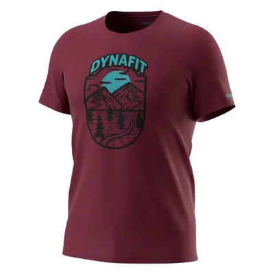 Triko Dynafit Graphic Cotton S/S TEE burgundy/horizon 2025 Barva: vínová