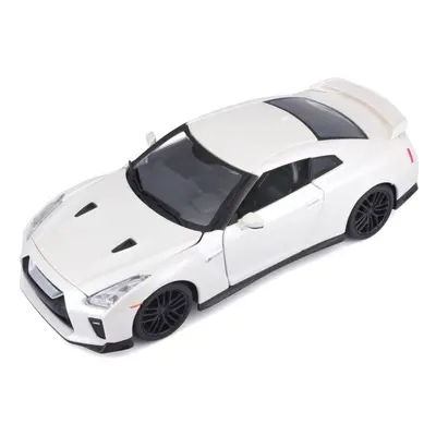 Bburago 1:24 Plus Nissan GT-R Metallic White