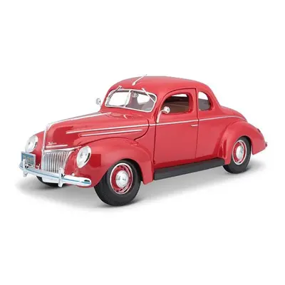 Maisto - 1939 Ford Deluxe Coupe, červená, 1:18