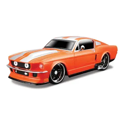 Maisto RC - 1:24 Radio Control Vehicle (2.4GHz Version) ~ 1967 Ford Mustang GT