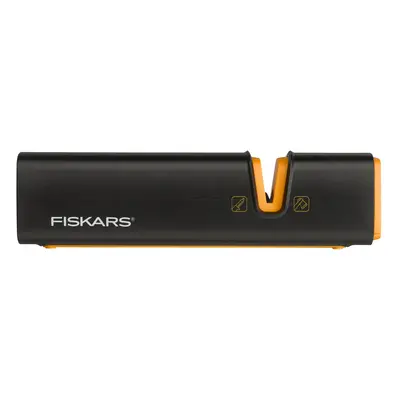 Fiskars Ostřič seker a nožů Xsharp