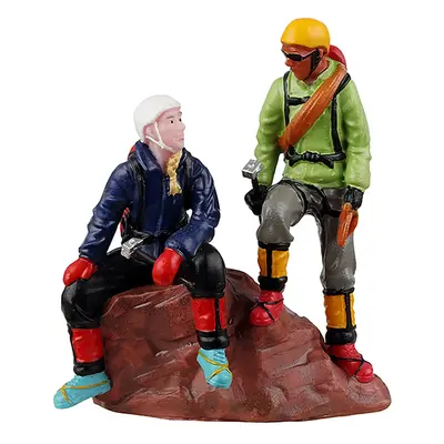 Lemax Vánoční figurka Mountain Climbers 7,6 x 6 x 4,4 cm