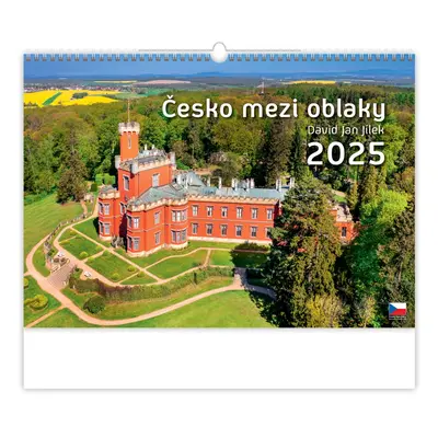 Helma 365 Nástěnný kalendář Česko mezi oblaky 2025