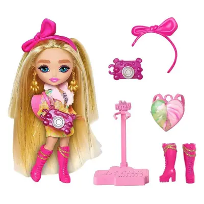 Mattel Barbie® Extra minis™ blondýnka v safari oblečku, HPT56