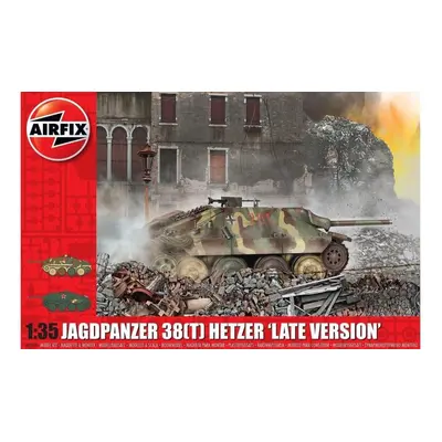 Plastikový model Classic Kit tank A1353 - JagdPanzer 38 tonne Hetzer "Late Version"