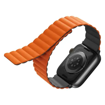 Řemínek Uniq Revix Reversible Magnetic řemínek pro Apple Watch 45/44/42MM šedý/oranžový