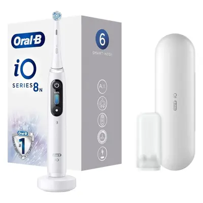 Elektrický zubní kartáček Oral-B iO 8 bílý