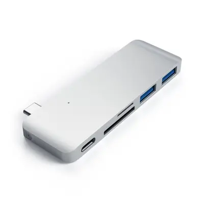 Replikátor portů Satechi Aluminium Type-C Passthrough USB Hub (3x USB 3.0,MicroSD) - Silver