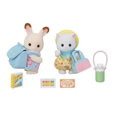 Set figurek a příslušenství Sylvanian Families Předškoláci Baby Duo