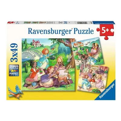 RAVENSBURGER Puzzle Malé princezny 3x49 dílků