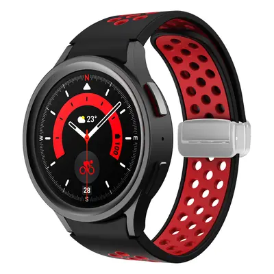 Perforovaný magnetický řemínek pro Samsung Watch 4/5/6 Barva: Černo-červený se stříbrnou přezkou