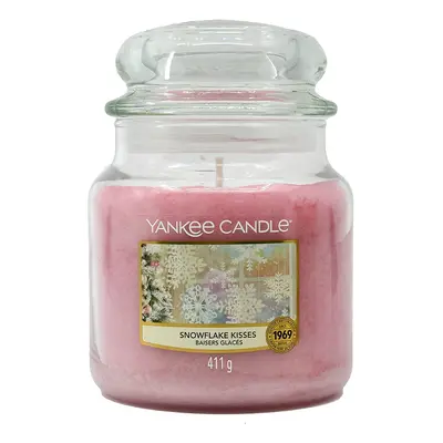 Yankee Candle Snowflake Kisses Medium Jar 411 g