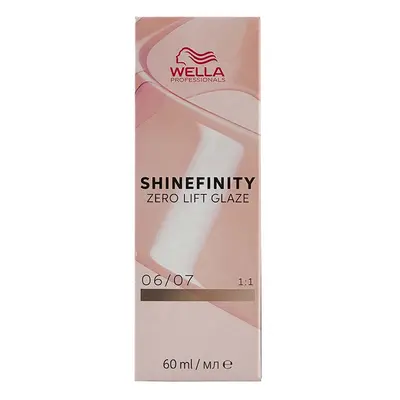 Wella Professionals Shinefinity Zero Lift Glaze 60 ml demi-permanentní barva 06/07 Dark Blonde N