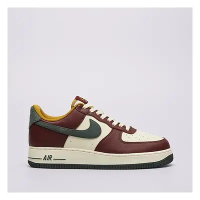 Nike Air Force 1 &#039;07 Lv8 Červená