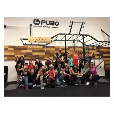 Kruhové tréninky FUBO Gym Pardubice - skupinové lekce, které tě budou bavit - FAT LOSS kruháč - 