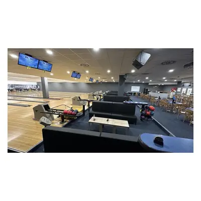 XBowling České Budějovice - 10 profesionálních drah s dětskými mantinely