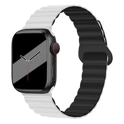 Silikonový magnetický řemínek pro Apple Watch 42/44/45/46/49mm Barva: Bílo-černá