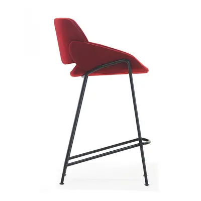 Designové barové židle Monk Barstool Backrest Low (výška sedáku 63 cm)