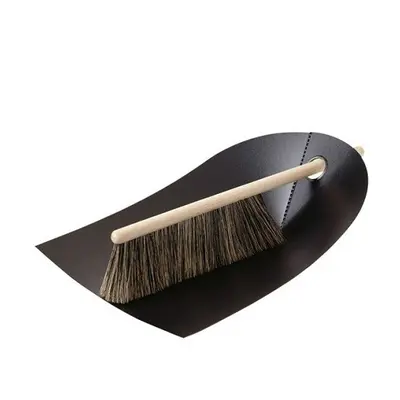 Normann Copenhagen designové smetáčky & lopatky Dustpan & Broom