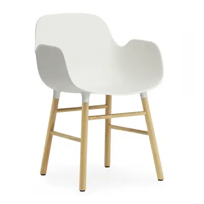 Normann Copenhagen designové židle Form Armchair Wood