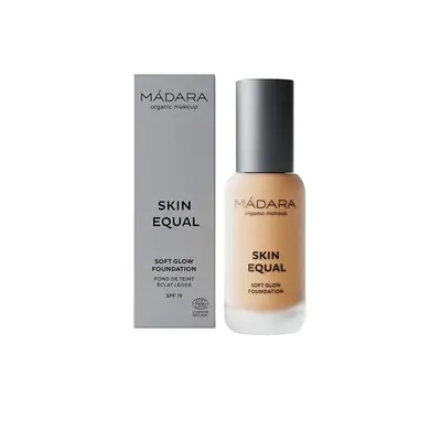 MÁDARA Make-up s SPF 15, Sand 40 30 ml