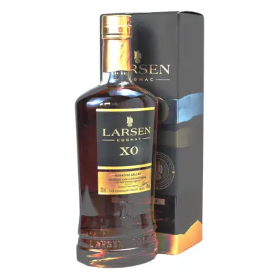 Larsen XO Paradise Cellar 40% 0,7L (karton)