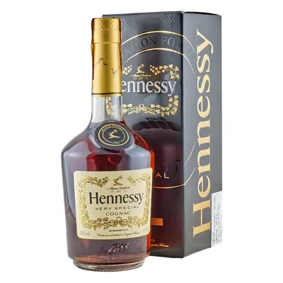 Hennessy VS 40% 0,7L (karton)