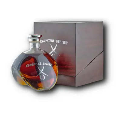 Karpatské Brandy XO 40% 0,7L (dárkové balení kazeta)