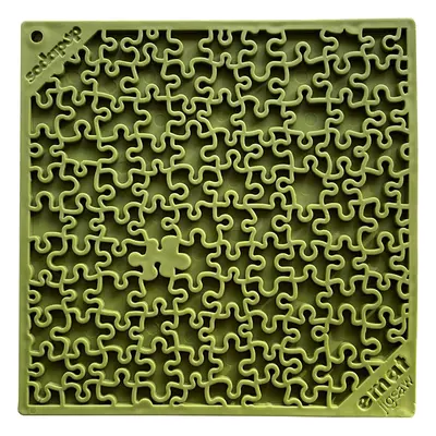 SodaPup lízací podložka Puzzle 20 x 20cm Barva: Zelená