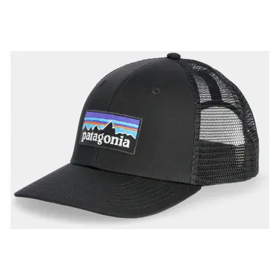 Kšiltovka Patagonia P-6 Logo Trucker Hat - black