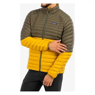 Péřová bunda Patagonia AlpLight Down Jacket - cabin gold