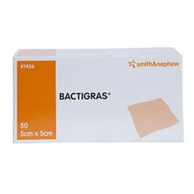 KRYTÍ BACTIGRAS 5X5CM 0,5%CHLORHEXIDINACETÁT,50KS