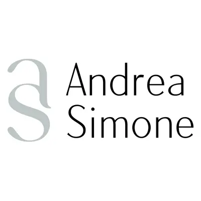 Andrea Simone carezza