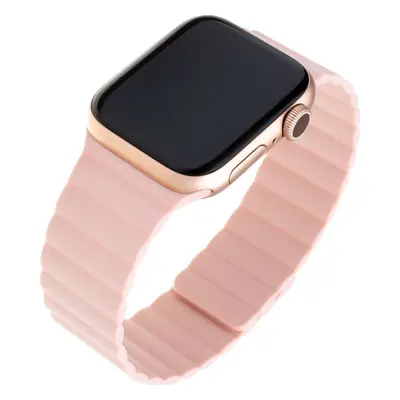 Silikonový řemínek FIXED Magnetic Strap s magnetickým zapínáním pro Apple Watch 38/40/41mm, růžo