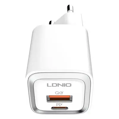 Nástěnná nabíječka MFi LDNIO A2318M, USB-C+USB, USB-C na Lightning 20W