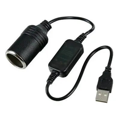 Měnič napětí z USB na zásuvku autozapalovače 12V