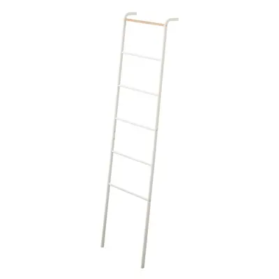 Bílý dekorativní žebřík YAMAZAKI Tower Ladder