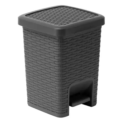 Šedý koupelnový pedálový koš Addis Rattan Pedal Bin Charcoal, 5 l