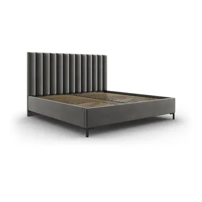 Šedá čalouněná dvoulůžková postel s úložným prostorem s roštem 140x200 cm Casey – Mazzini Beds