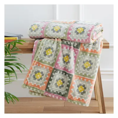 Deka z mikroplyše 130x170 cm Crochet Print Cosy – Catherine Lansfield